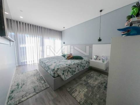 Moradia de sonho \ Piscina \ Jacuzzi \ 5 suites \ 3270m2