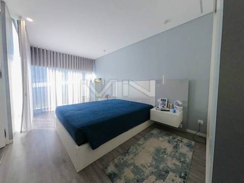 Moradia de sonho \ Piscina \ Jacuzzi \ 5 suites \ 3270m2