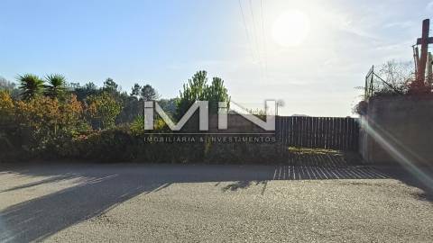 Terreno murado para construção -1299m2