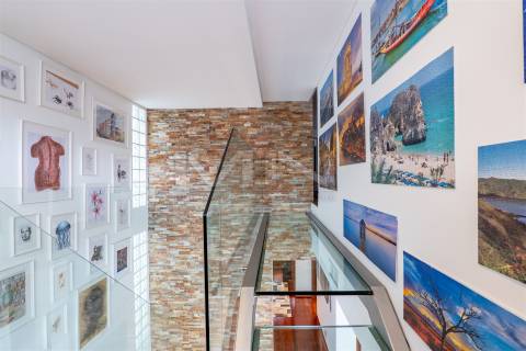 Moradia T3 de LUXO no Centro de Gondomar