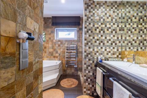 Moradia T3 de LUXO no Centro de Gondomar