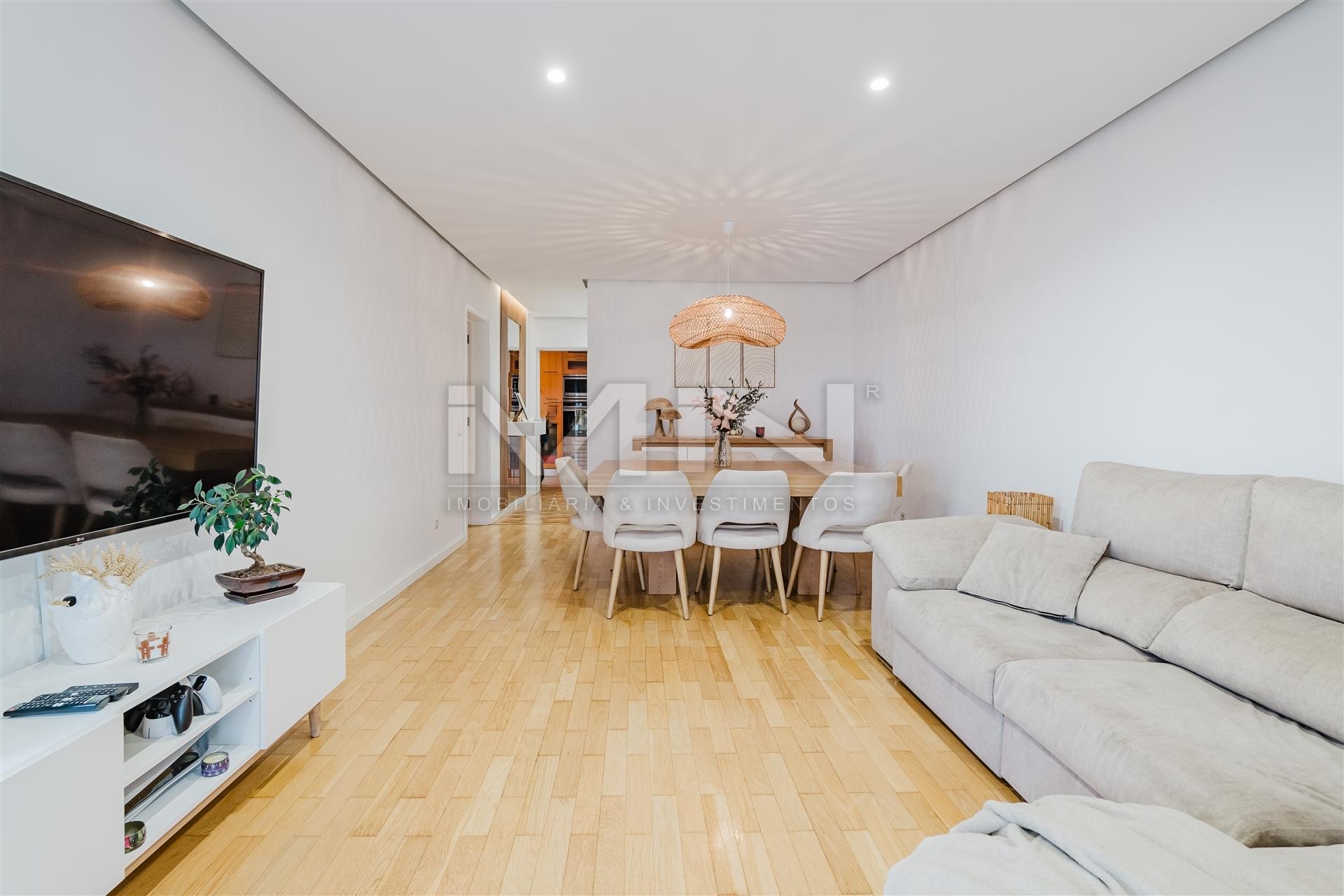 Apartamento T3 - Pleno centro de Gondomar