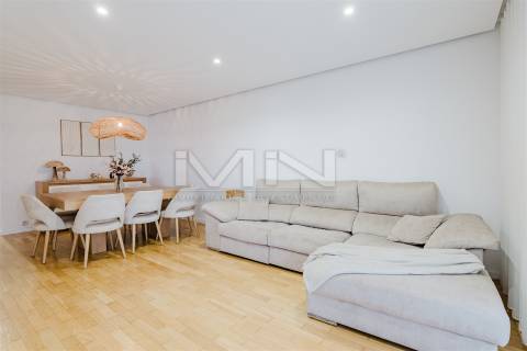 Apartamento T3 - Pleno centro de Gondomar