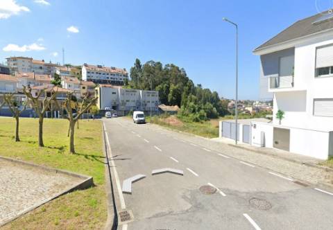 Lote de terreno com projeto - São Cosme - Gondomar