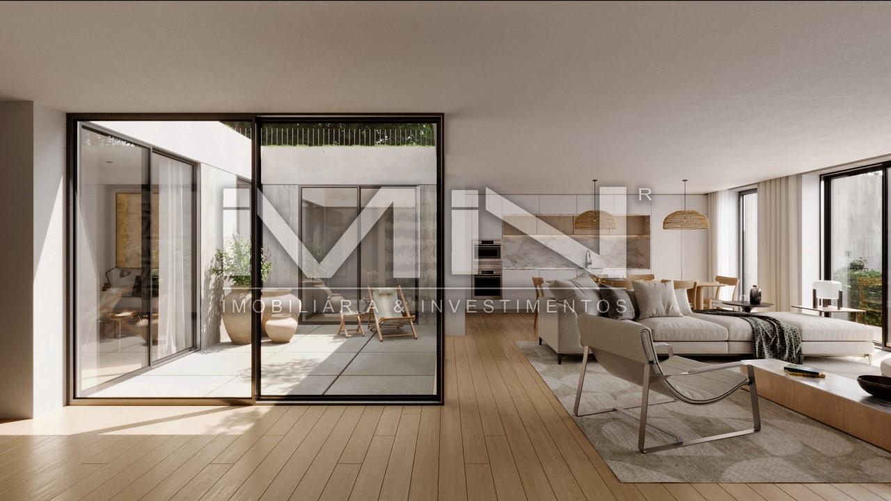 Viver o Campo na Cidade: Exclusivo T3 em Paranhos com Jardim Privativo e Design Moderno