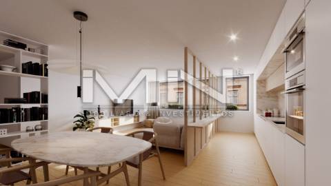 Viver o Campo na Cidade: Exclusivo T3 em Paranhos com Jardim Privativo e Design Moderno