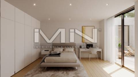 Viver o Campo na Cidade: Exclusivo T3 em Paranhos com Jardim Privativo e Design Moderno