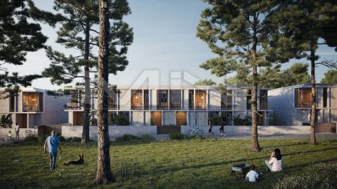 Onde o Minimalismo encontra o Mar: Moradia T3 Exclusiva em Miramar;