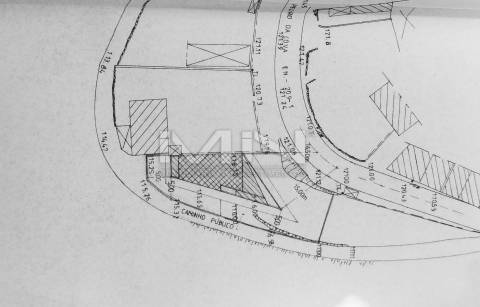 510m2 de Natureza a um Passo do Porto - 2 frentes