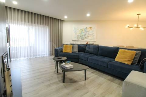 T4 Duplex c/ terraço - Praia de Esmoriz