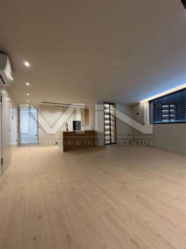 Apartamento T3 com Terraço- Roof Top - Novo