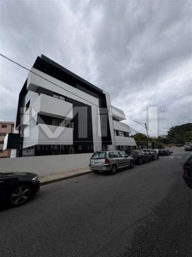 Apartamento T2 Novo com Terraço - Centro de Gondomar