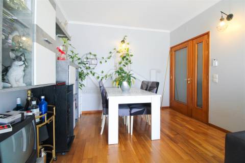 T2 c/ terraço - suite e arrumos -5 minutos do Porto
