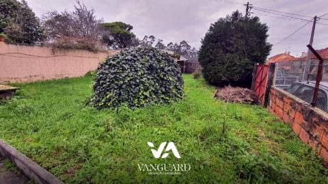 Lote de Terreno  Venda em Póvoa de Varzim, Beiriz e Argivai,Póvoa de Varzim