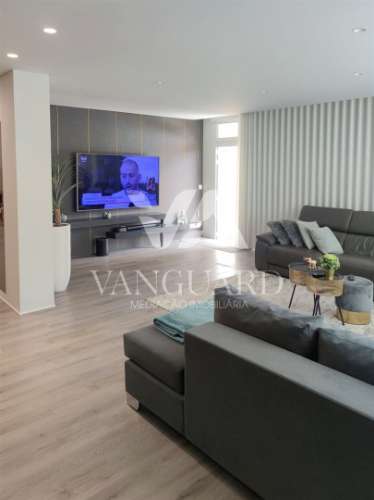 Moradia Térrea T3 com Piscina &#124; Argivai &#124; Póvoa de Varzim