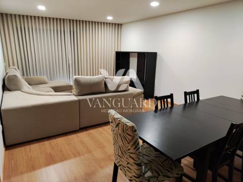 Apartamento T3 Venda em Póvoa de Varzim, Beiriz e Argivai,Póvoa de Varzim