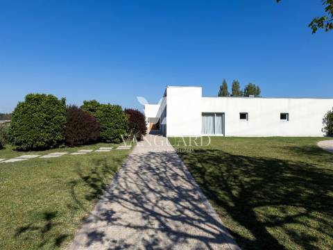 Moradia de luxo com estilo Contemporâneo Argivai &#124; Póvoa de Varzim