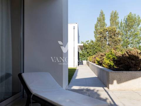 Moradia de luxo com estilo Contemporâneo Argivai &#124; Póvoa de Varzim