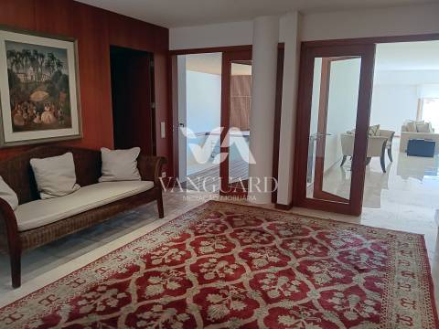 Moradia de luxo com estilo Contemporâneo Argivai &#124; Póvoa de Varzim