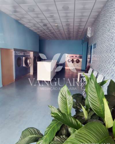 Loja Comercial - Arrendamento Póvoa de Varzim centro - Junto à Igreja Matriz