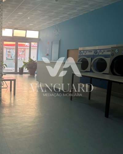 Loja Comercial - Arrendamento Póvoa de Varzim centro - Junto à Igreja Matriz