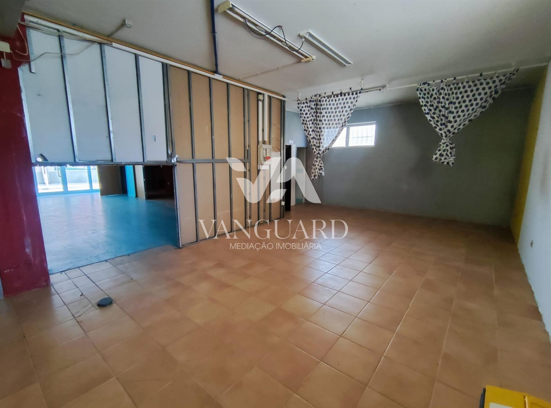 Loja  Arrendamento em Póvoa de Varzim, Beiriz e Argivai,Póvoa de Varzim