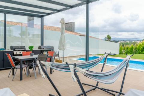 Moradia Isolada T4+1 Venda em Fernão Ferro,Seixal