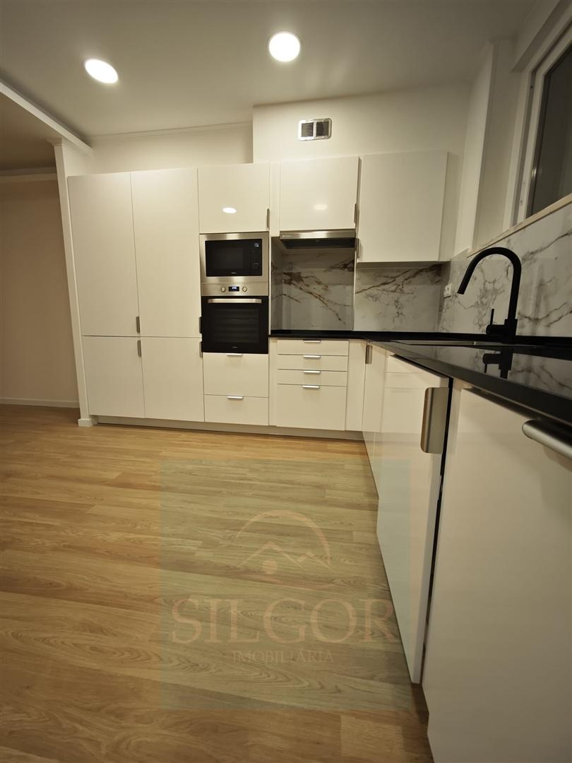 Apartamento T2 Venda em Baixa da Banheira e Vale da Amoreira,Moita