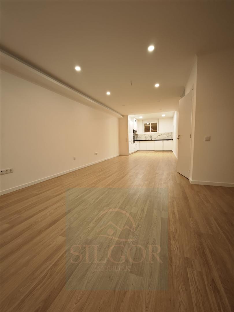 Apartamento T2 Venda em Baixa da Banheira e Vale da Amoreira,Moita