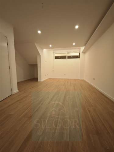 Apartamento T2 Venda em Baixa da Banheira e Vale da Amoreira,Moita