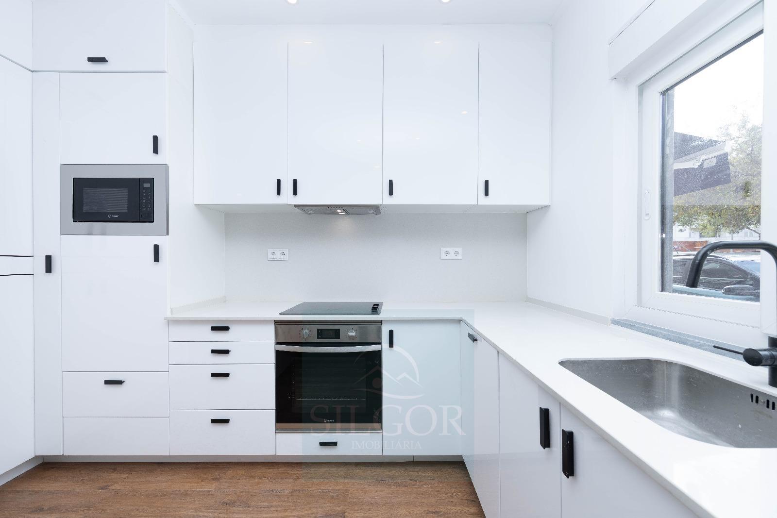 Apartamento T2 Venda em Baixa da Banheira e Vale da Amoreira,Moita