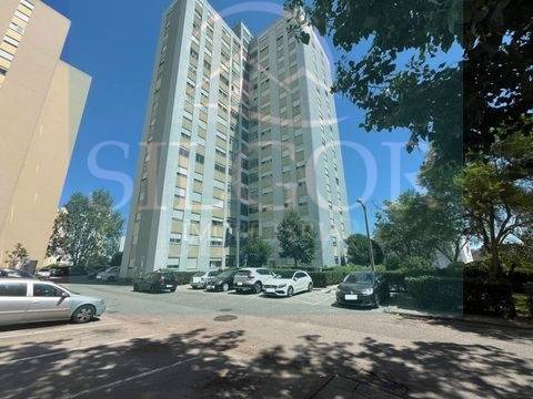 Apartamento T3 Venda em Santo António dos Cavaleiros e Frielas,Loures