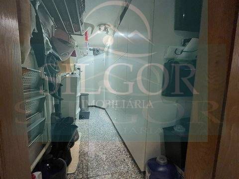 Apartamento T3 Venda em Santo António dos Cavaleiros e Frielas,Loures