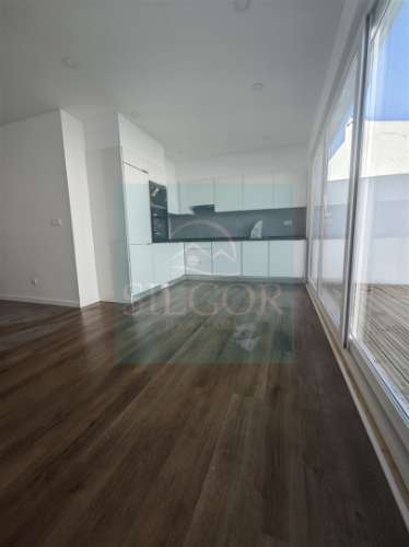 Moradia em Banda T2 Venda em Baixa da Banheira e Vale da Amoreira,Moita