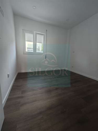 Moradia em Banda T2 Venda em Baixa da Banheira e Vale da Amoreira,Moita