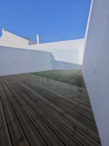 Moradia em Banda T2 Venda em Baixa da Banheira e Vale da Amoreira,Moita