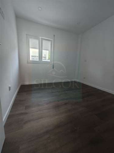 Moradia em Banda T2 Venda em Baixa da Banheira e Vale da Amoreira,Moita