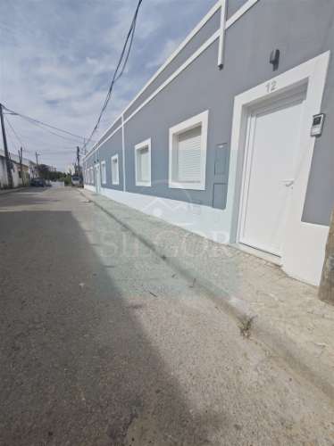 Moradia em Banda T2 Venda em Baixa da Banheira e Vale da Amoreira,Moita