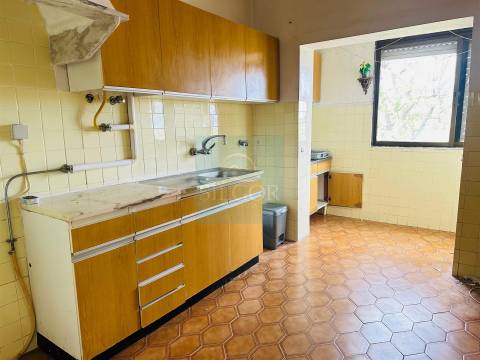 Apartamento T2 Venda em Barreiro e Lavradio,Barreiro