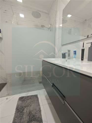 Apartamento T2 Venda em Barreiro e Lavradio,Barreiro