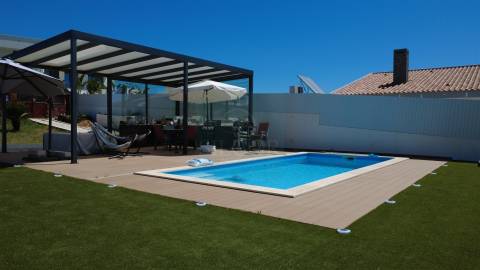 Moradia Isolada T4+1 Venda em Fernão Ferro,Seixal