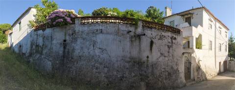 Prédio no centro de Alcobaça