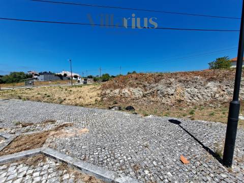 Lote para moradia unifamiliar em Tomar