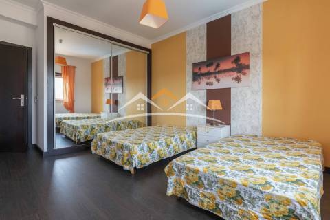 Moradia perto do Lago de Castelo do Bode