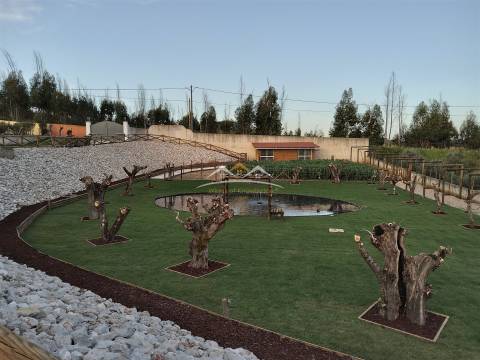 Moradia perto do Lago de Castelo do Bode