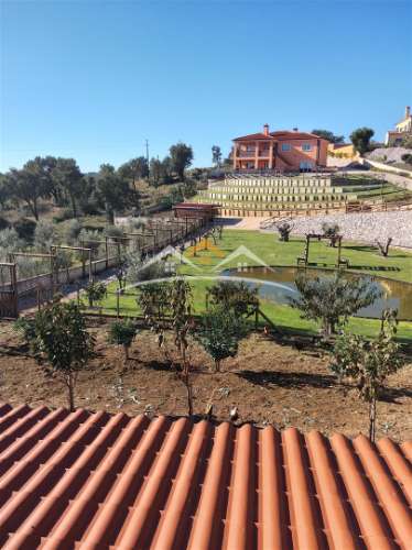 Moradia perto do Lago de Castelo do Bode