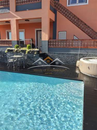 Moradia perto do Lago de Castelo do Bode