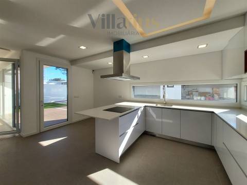 Moradia T5 Venda em Nossa Senhora de Fátima,Entroncamento