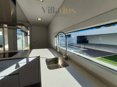 Moradia T5 Venda em Nossa Senhora de Fátima,Entroncamento