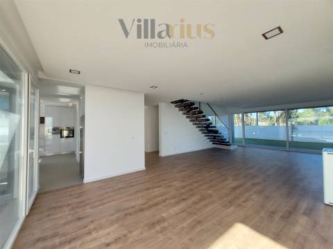 Moradia T5 Venda em Nossa Senhora de Fátima,Entroncamento